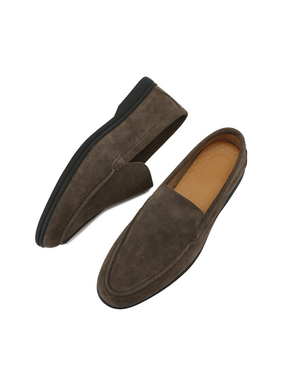 Mocassins en daim à semelle noire